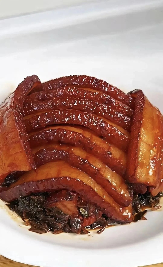 Huizhou Preserved Mustard Pork
